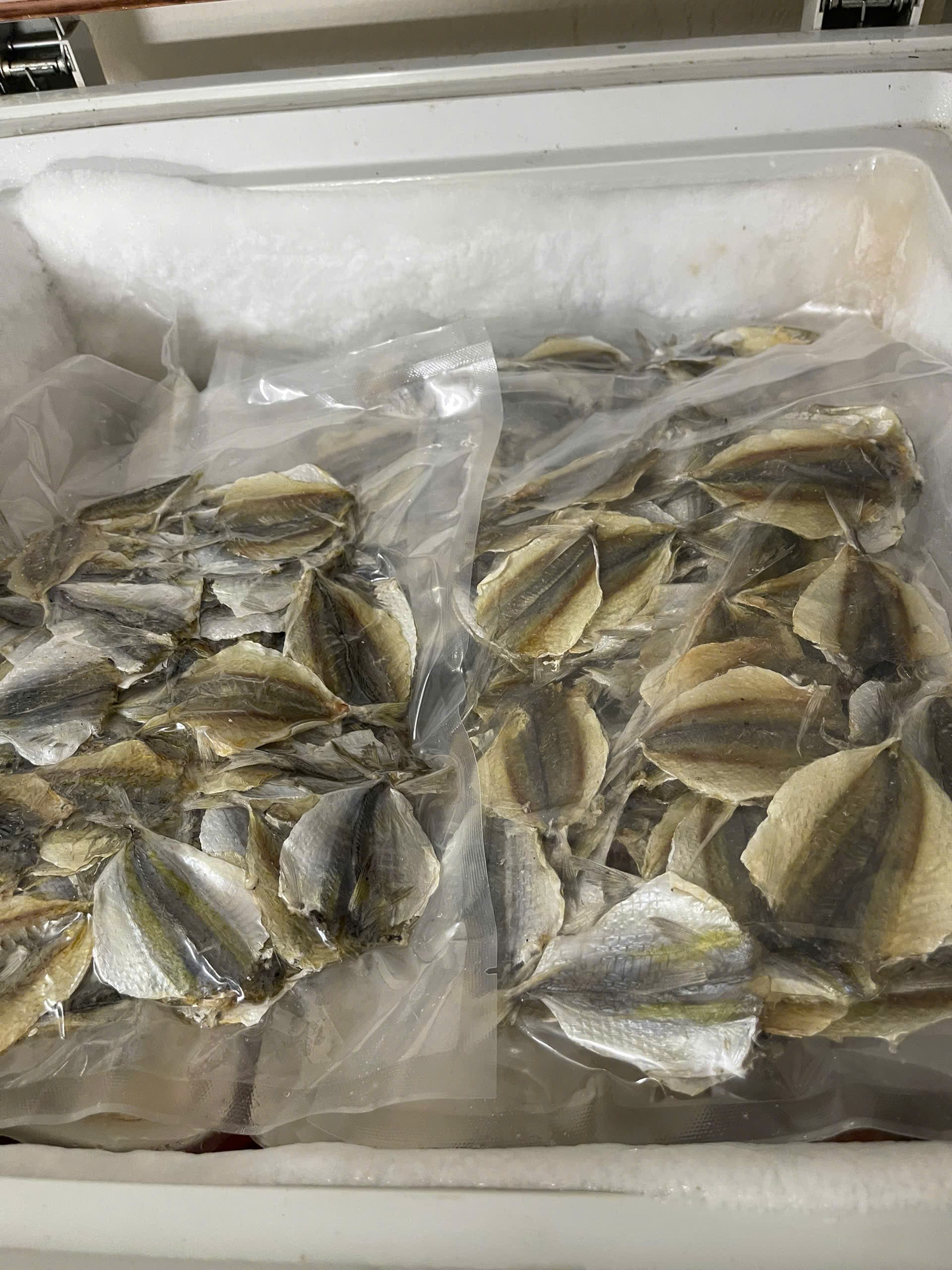 Cá chỉ vàng khô loại 1
